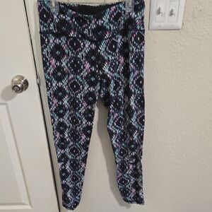 Stylish Victoria's Secret Sport Patterned Leggings Yoga